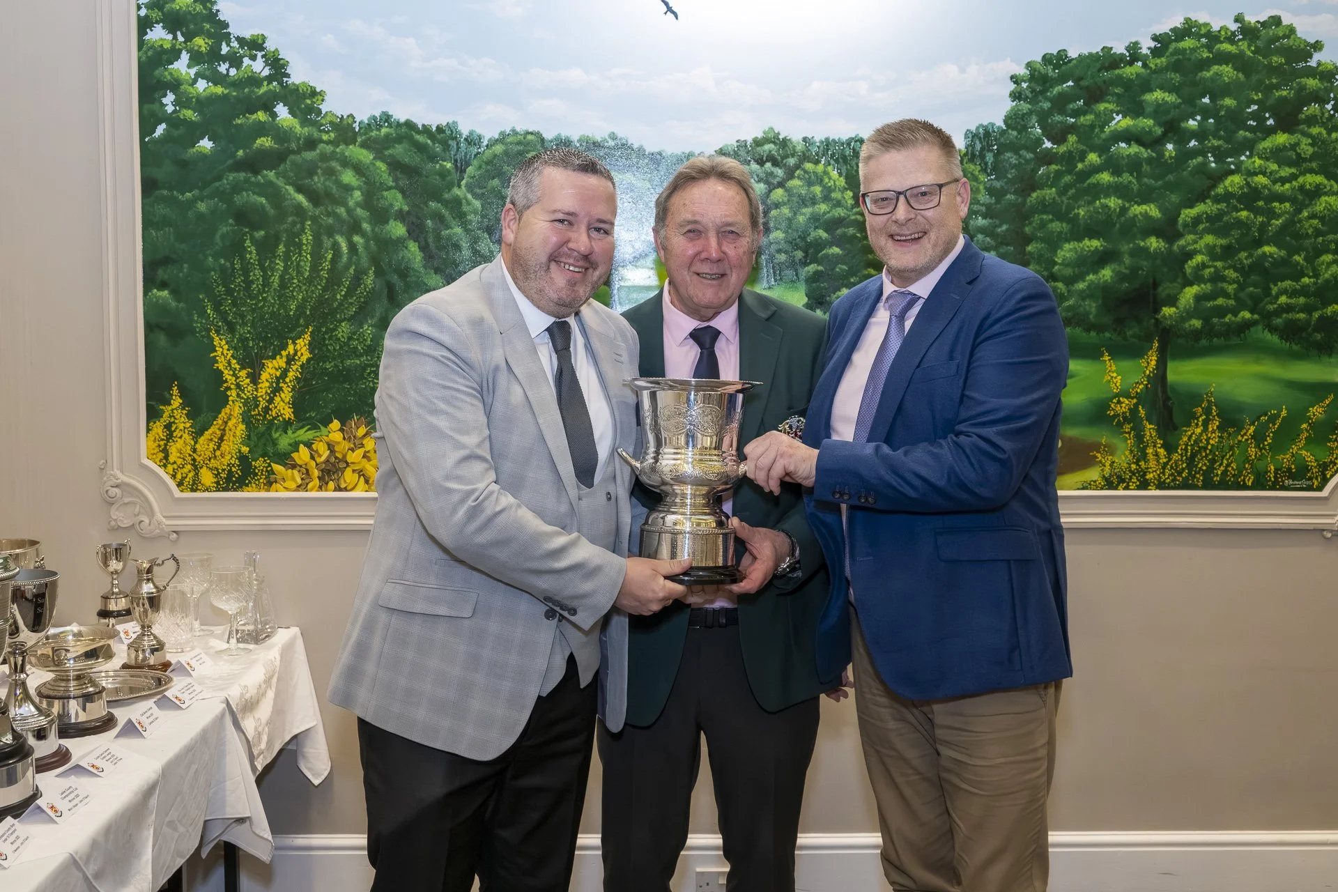 JOG trophy presentation 2025-3614.jpg