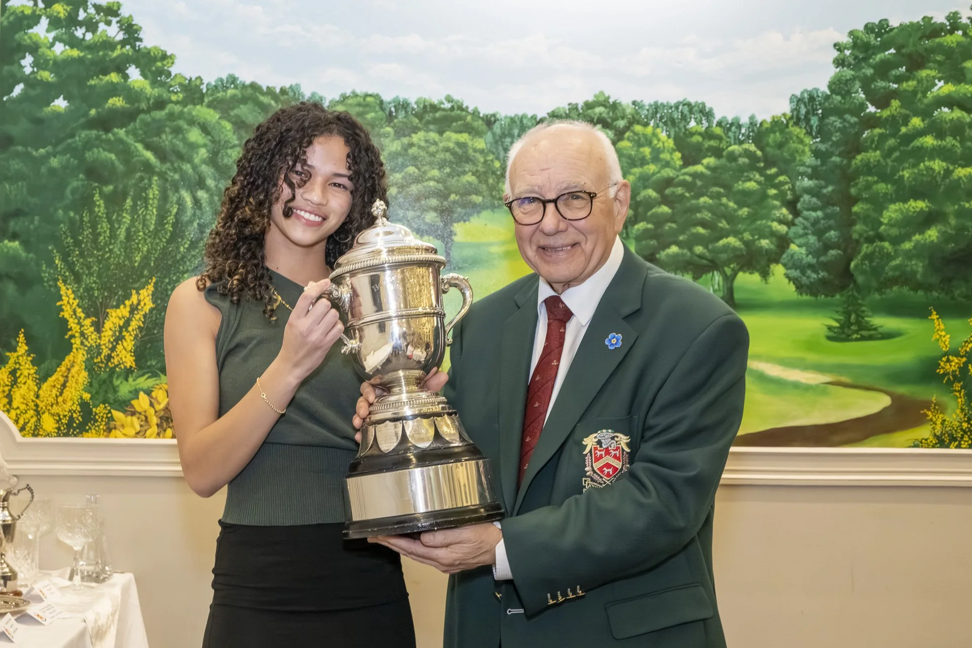 JOG trophy presentation 2025-3797.jpg