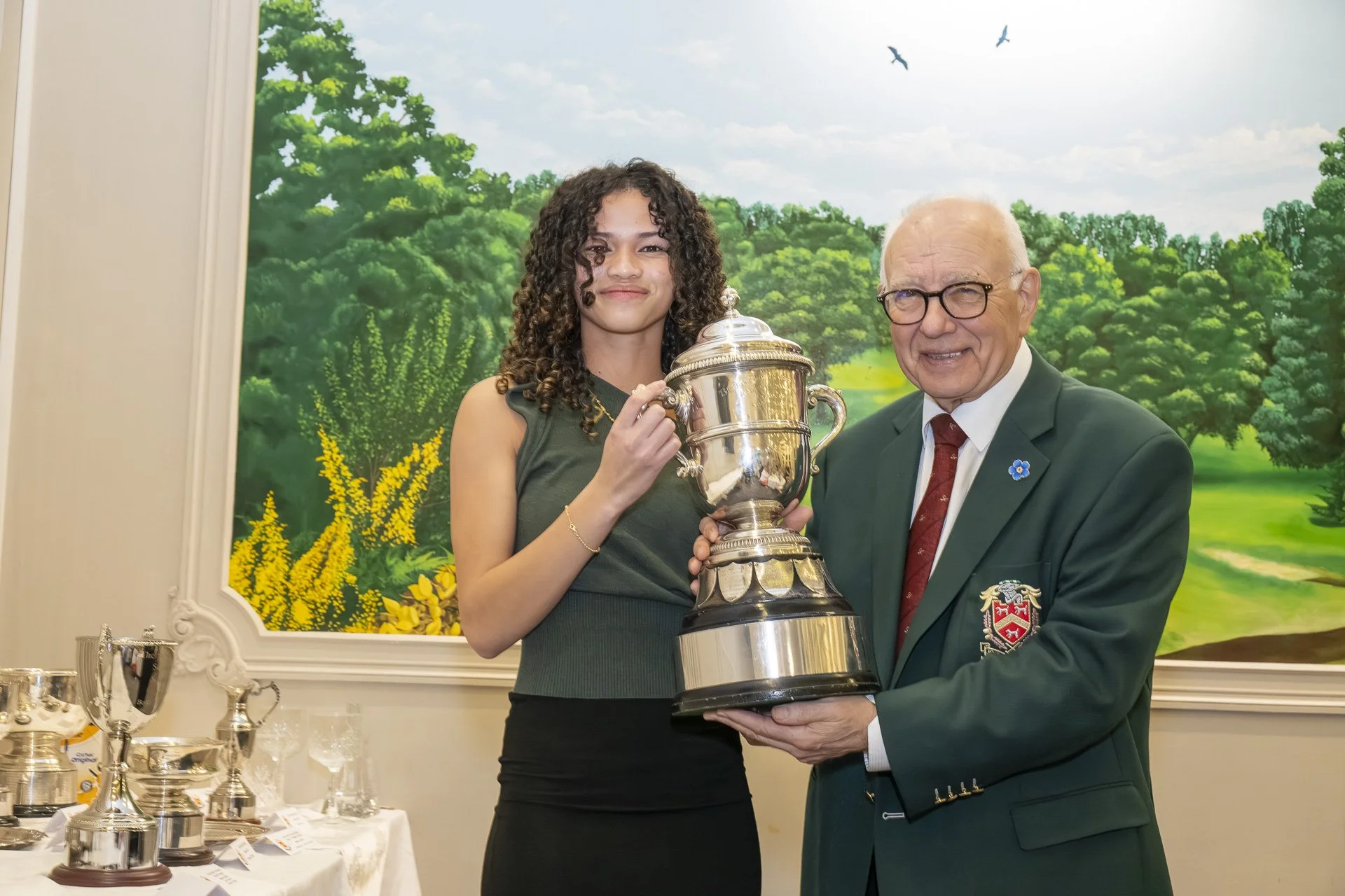 JOG trophy presentation 2025-3801.jpg