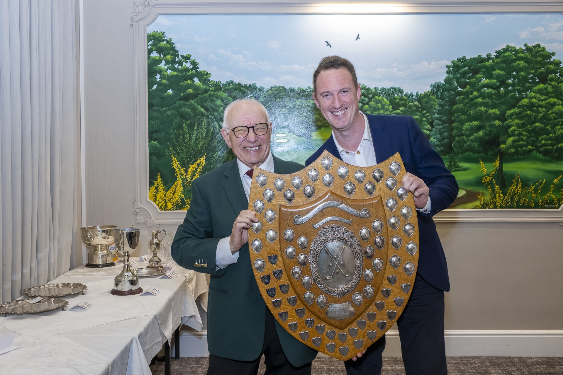 JOG trophy presentation 2025-3807.jpg