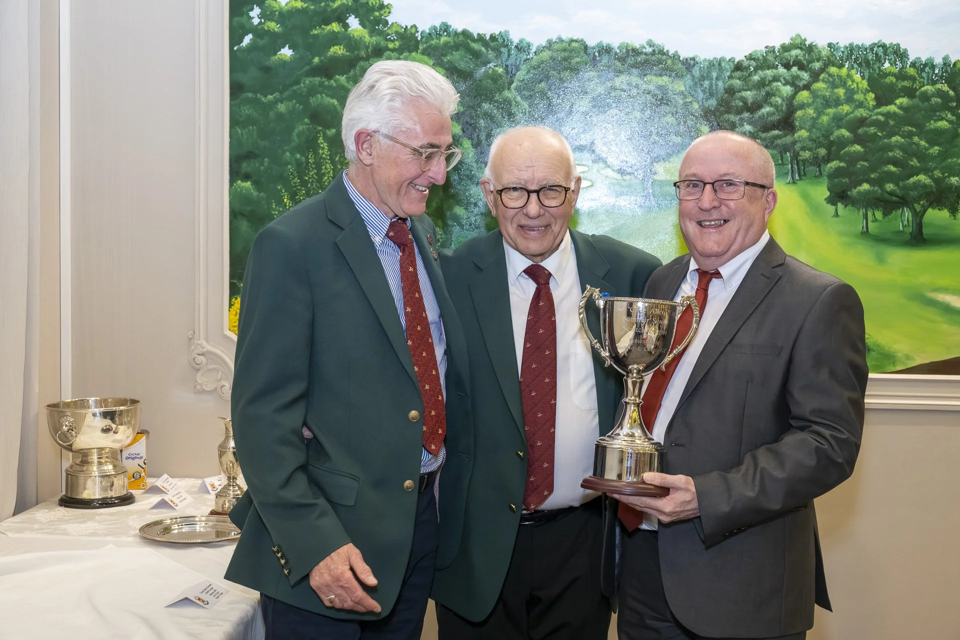 JOG trophy presentation 2025-3815.jpg