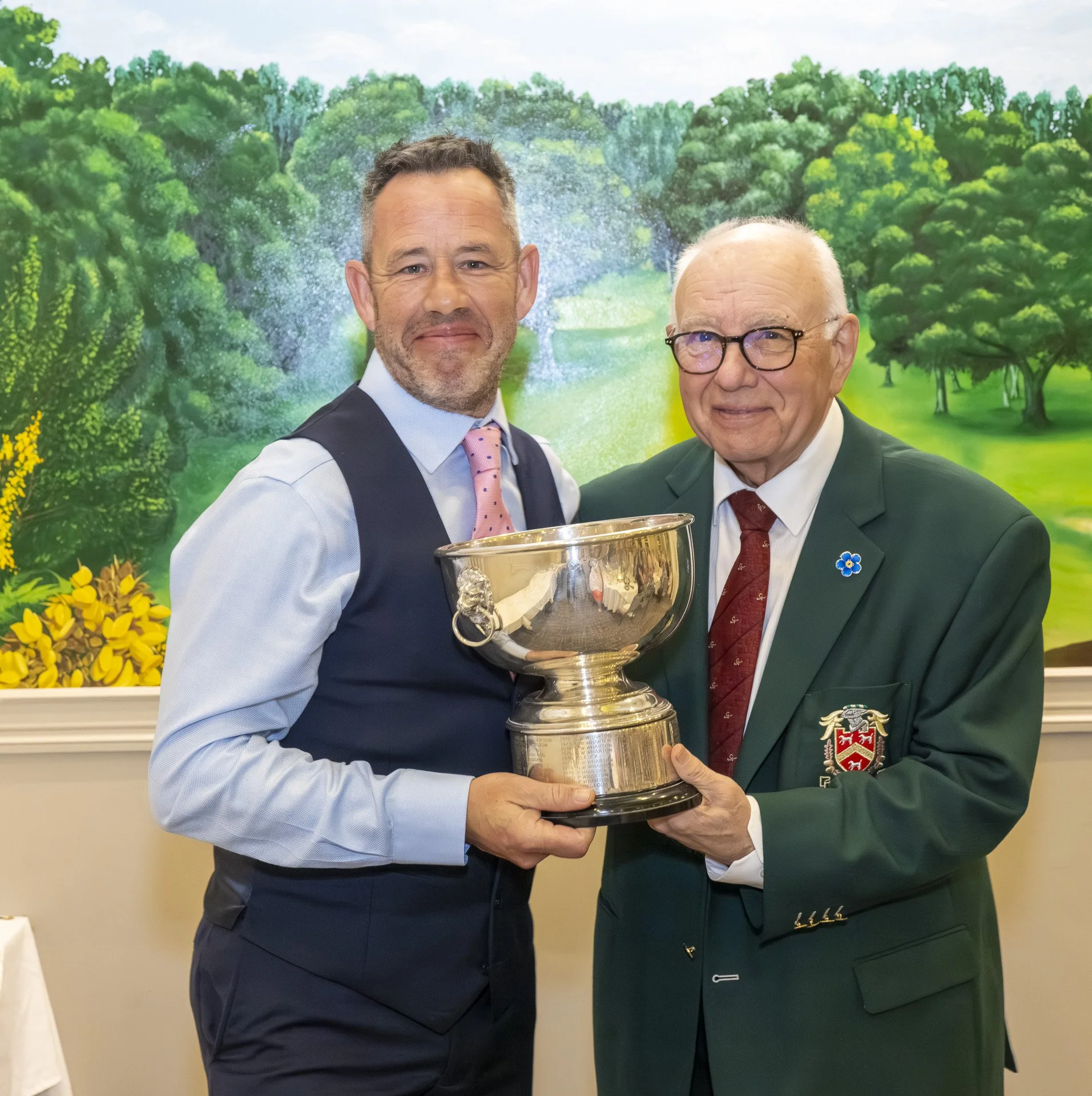 JOG trophy presentation 2025-3823.jpg