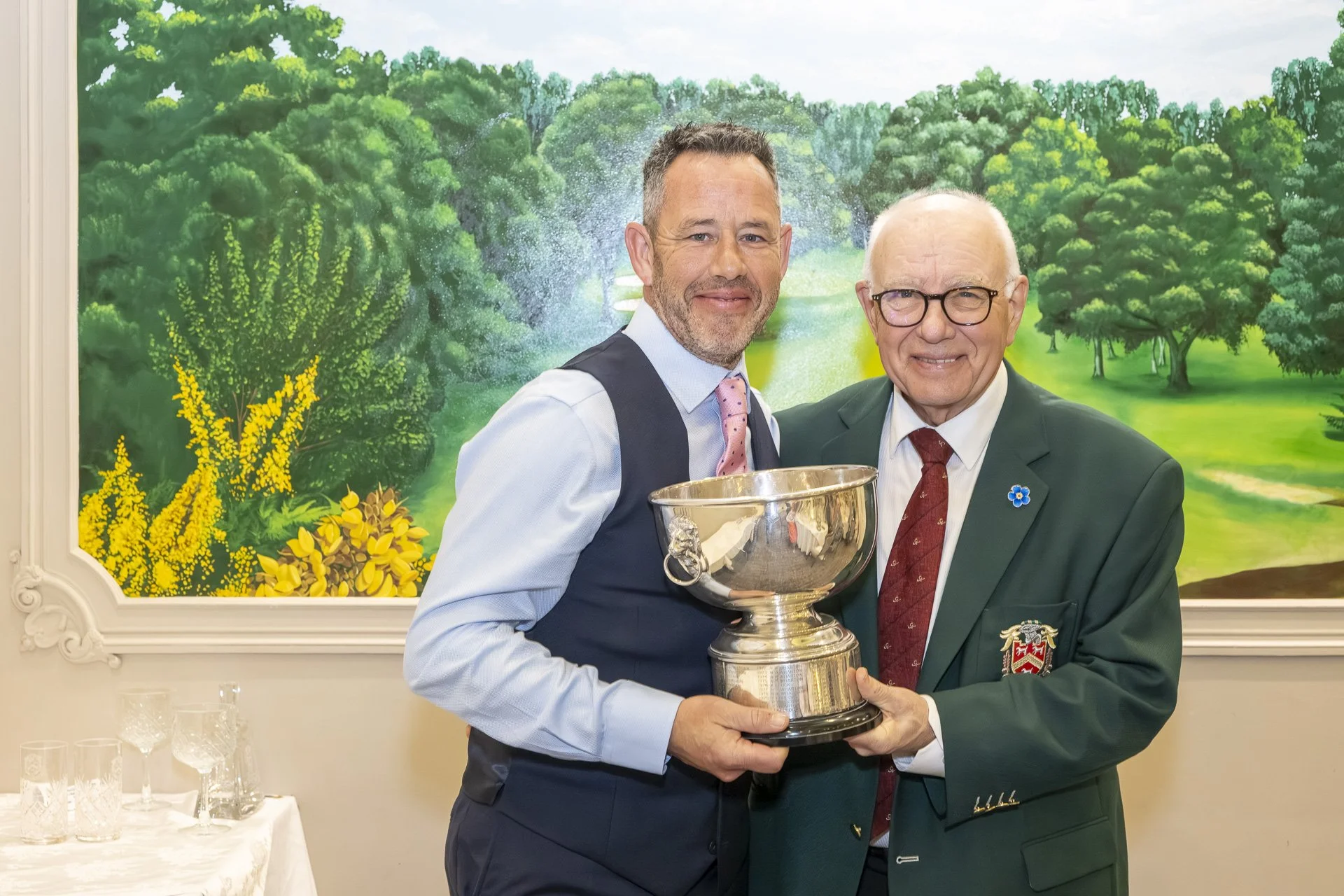 JOG trophy presentation 2025-3825.jpg