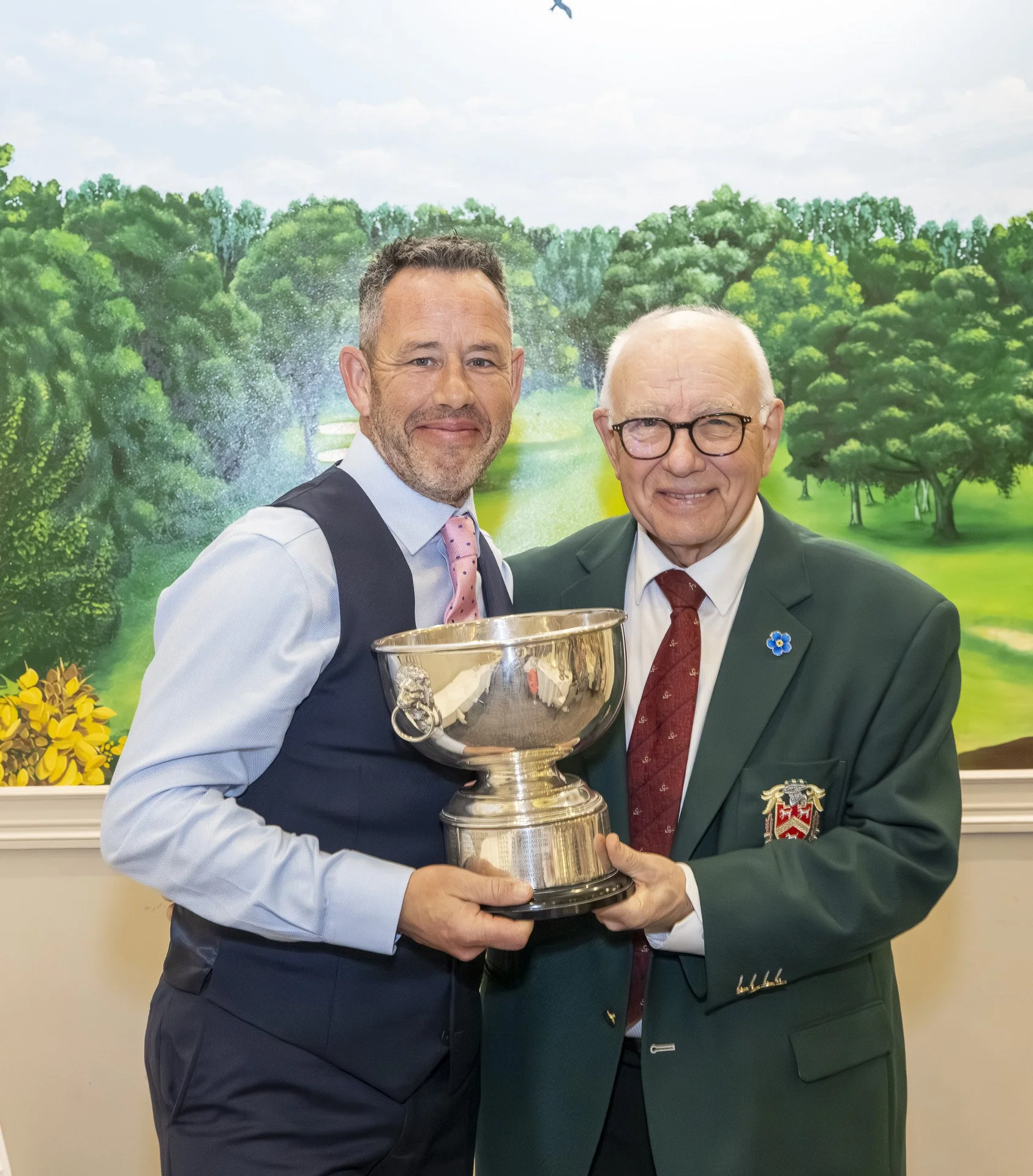 JOG trophy presentation 2025-3826.jpg
