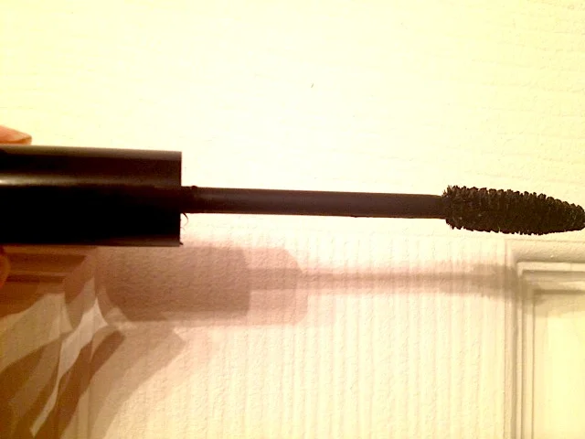 diorshow-blackout-mascara.jpg