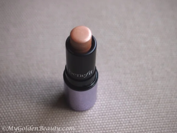 benefit-cosmetics-highlighter