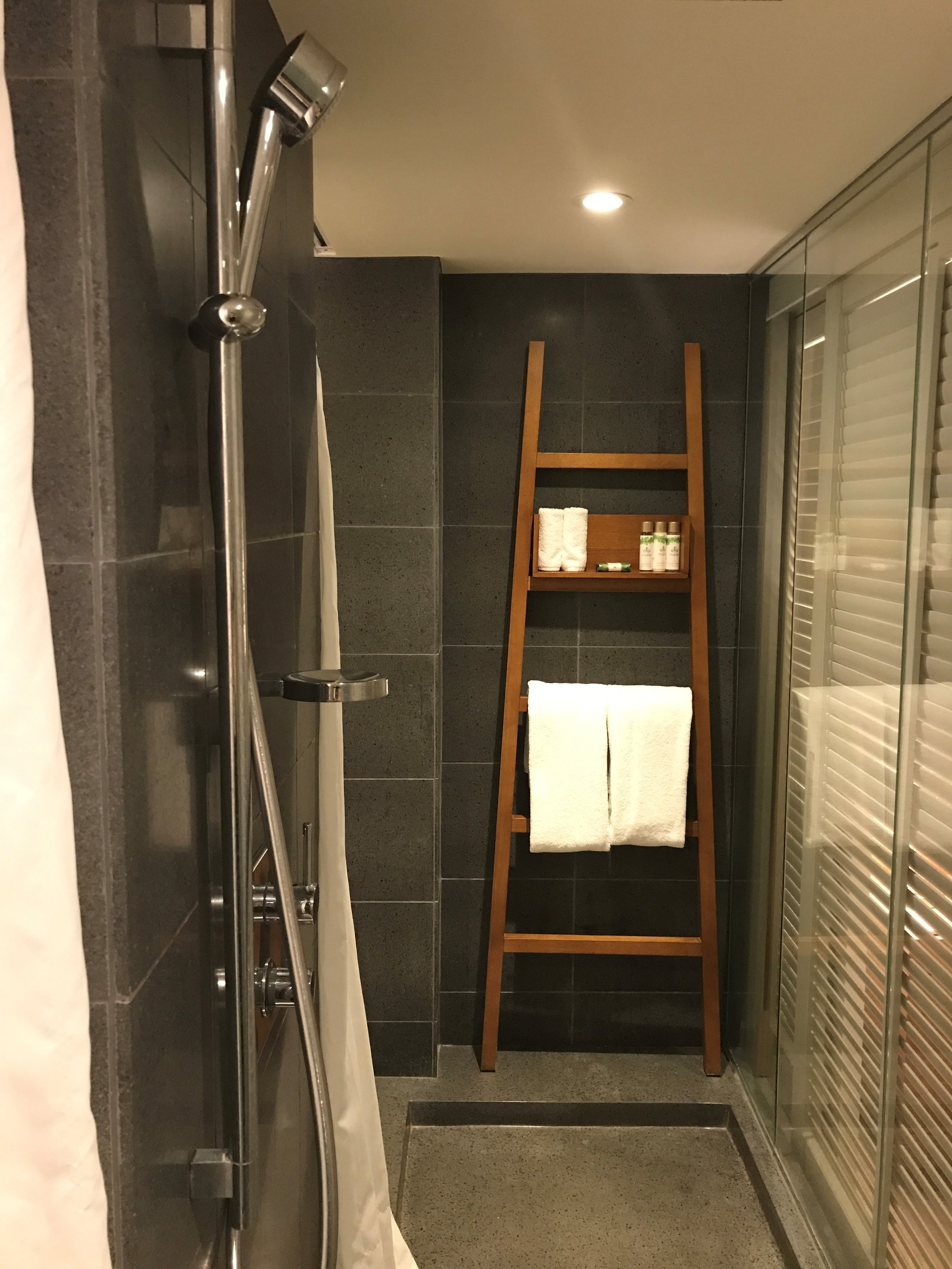 Andaz-Maui-Wailea-Bathroom-Resort-Review