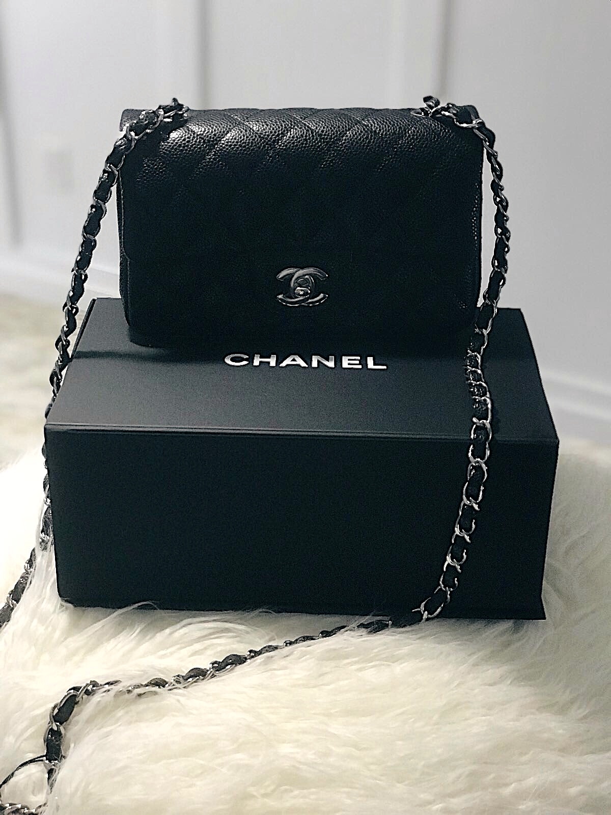 chanel mini rectangular outfit
