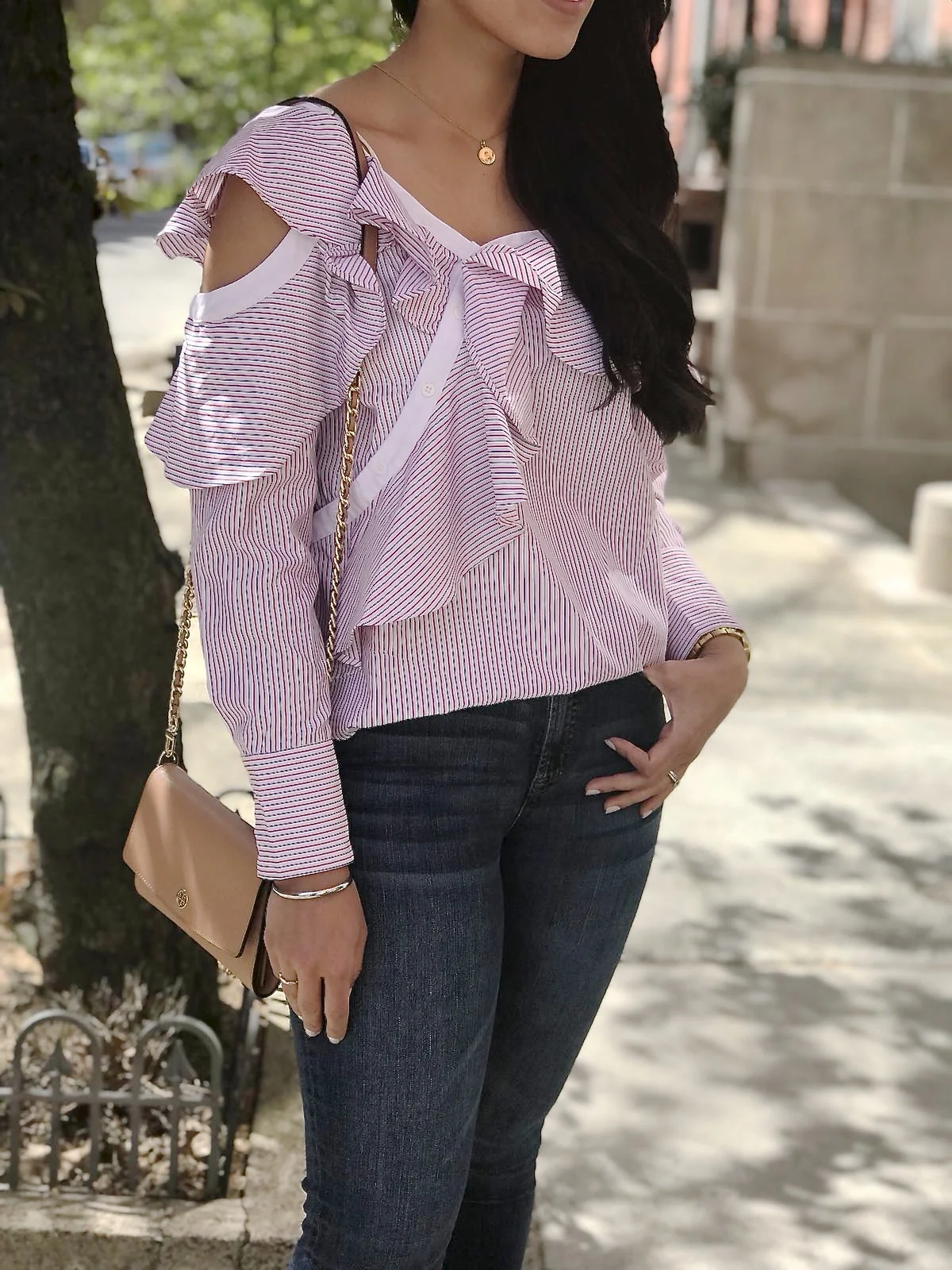 asymmterical-blouse-spring-fashion-outfit-ideas.jpg