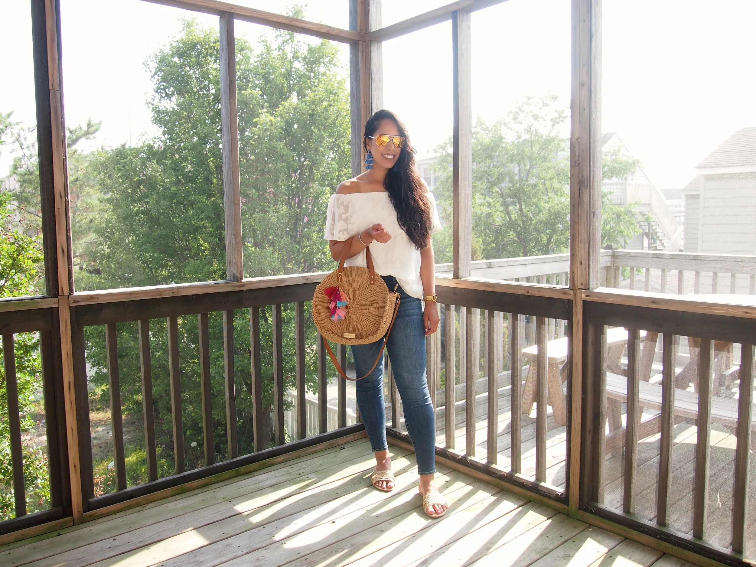 fashion-blogger-off-shoulder-top-white-vacation-outfit.jpg