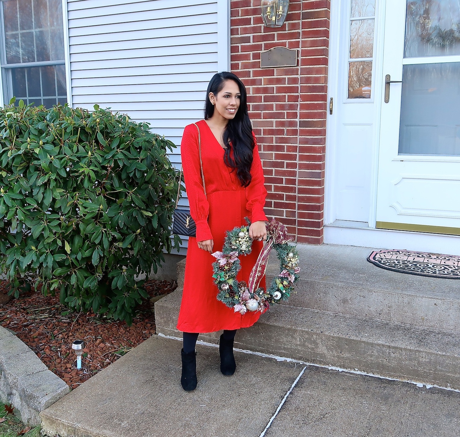red christmas outfit