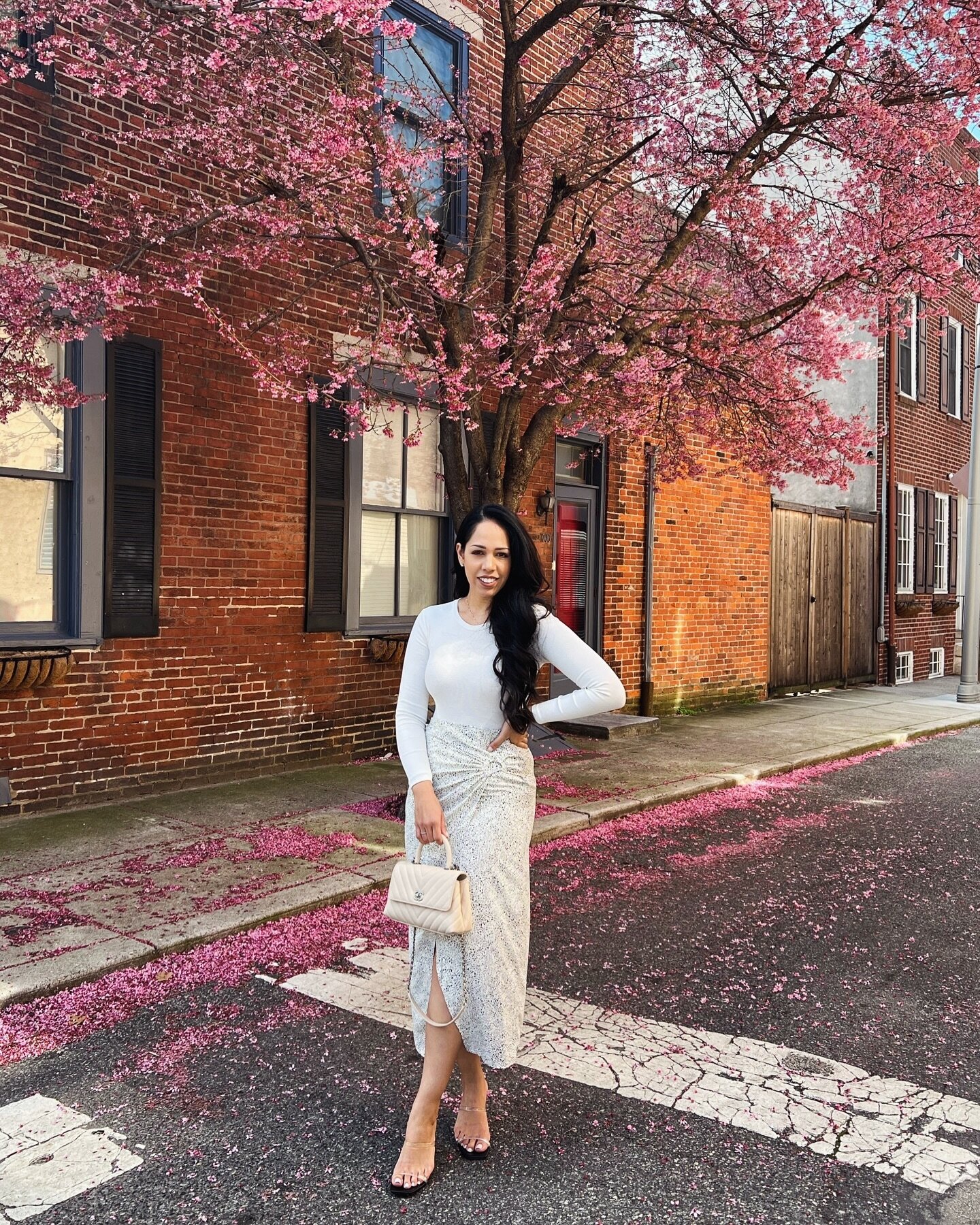 Signs of spring 🌸 #cherryblossom

Follow my shop @mygoldenbeauty on the @shop.LTK app to shop this post and get my exclusive app-only content! #liketkit #LTKtravel #LTKSeasonal https://liketk.it/4CtMD

cherry blossom, spring time, spring fashion, sp