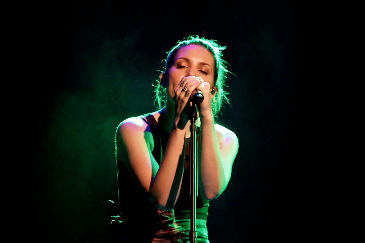 Skylar Grey - Live at Le Poisson Rouge