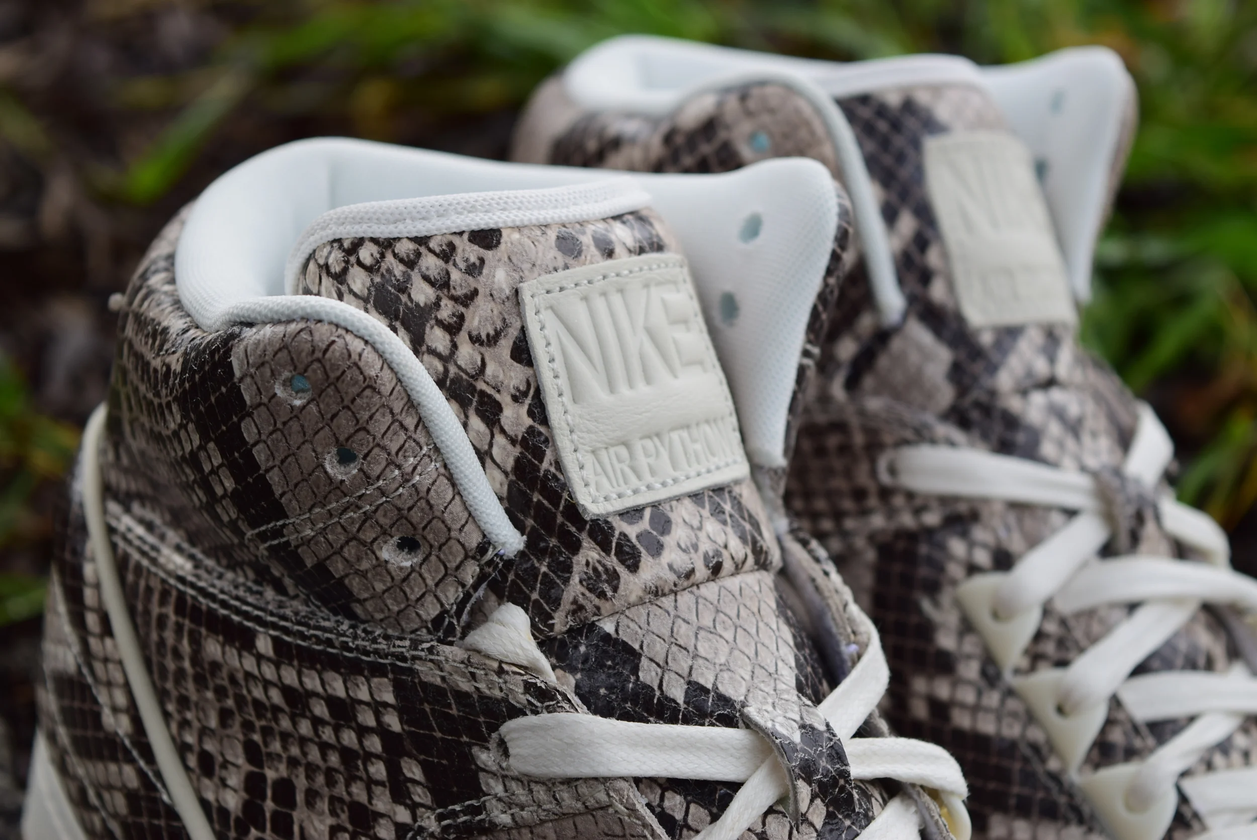 nike air python snakeskin