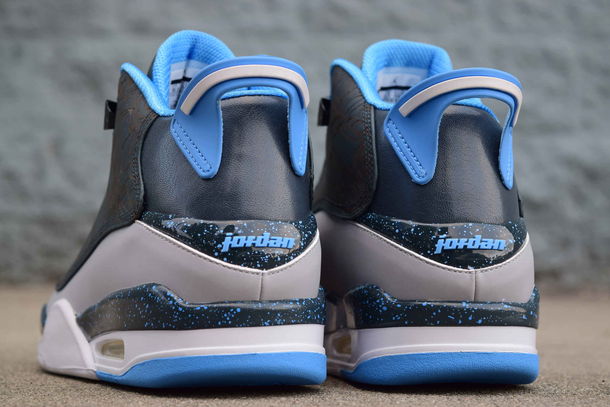rocket gold Disappointed Air Jordan Dub Zero "30th Anniversary" Wolf-Grey/University-Blue — PRIVATE