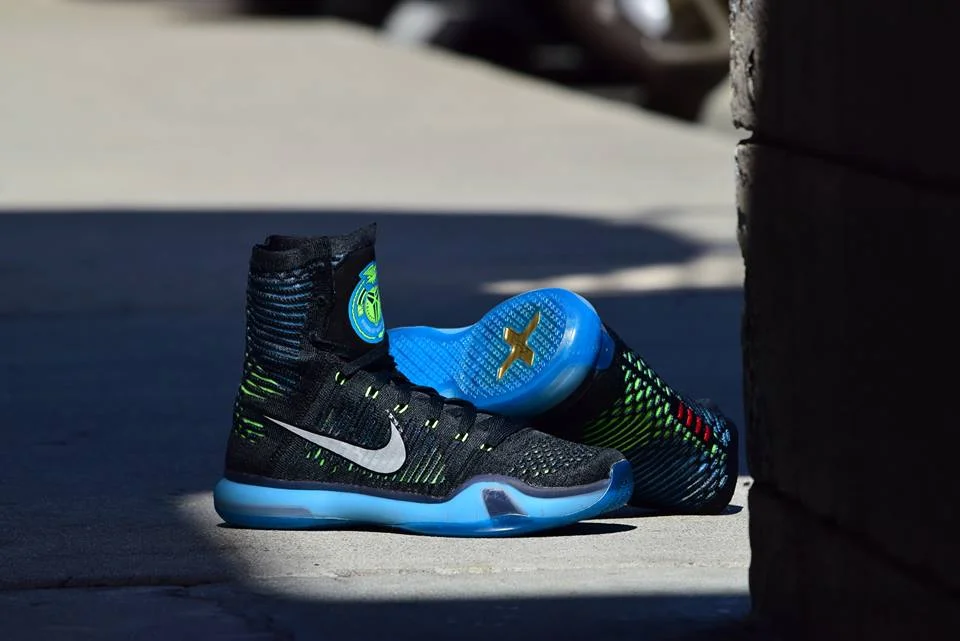 kobe 10 commander