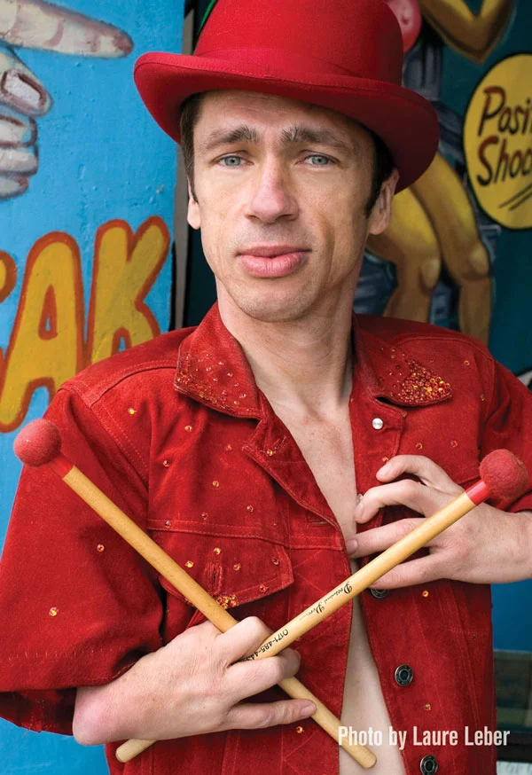 Burlesque artist Mat Fraser in Beth B's Exposed