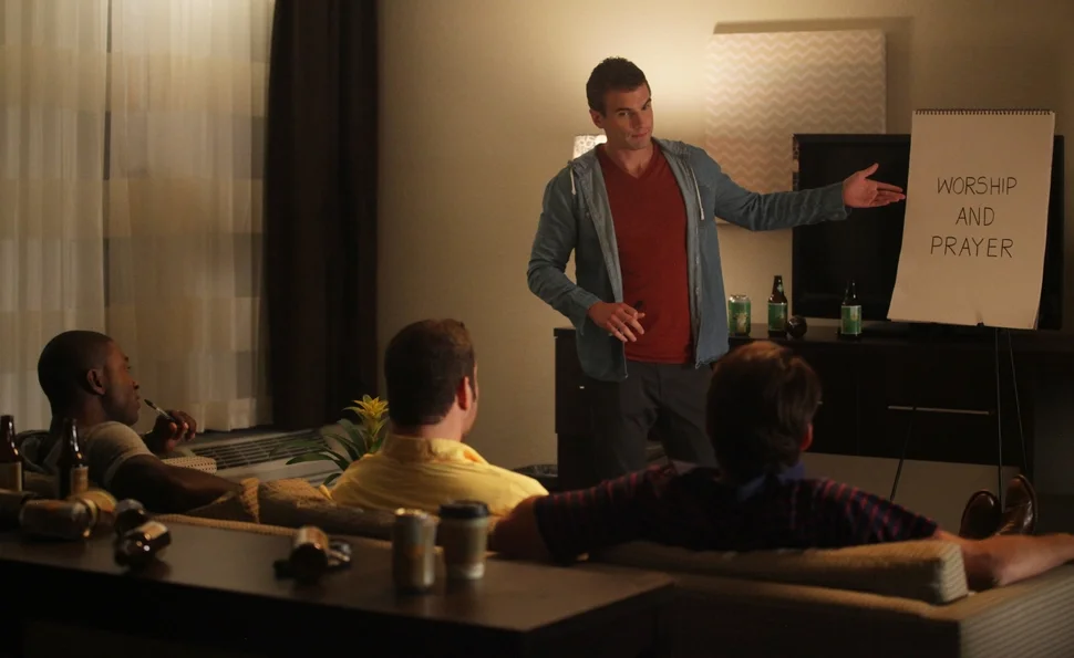 Alex Russell summons his best Young Tom Cruise in Believe Me. So does everyone else.