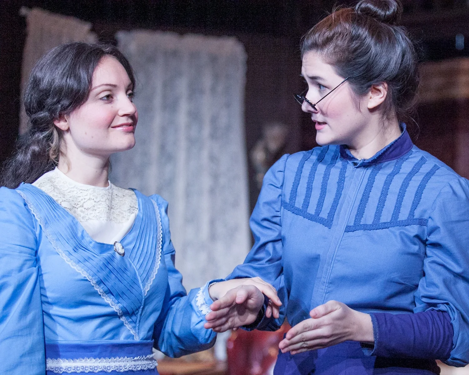 Miranda Medugno & Sarah Anne Sillers as Helen Keller & Anne Sullivan. (C. Stanley Photography)