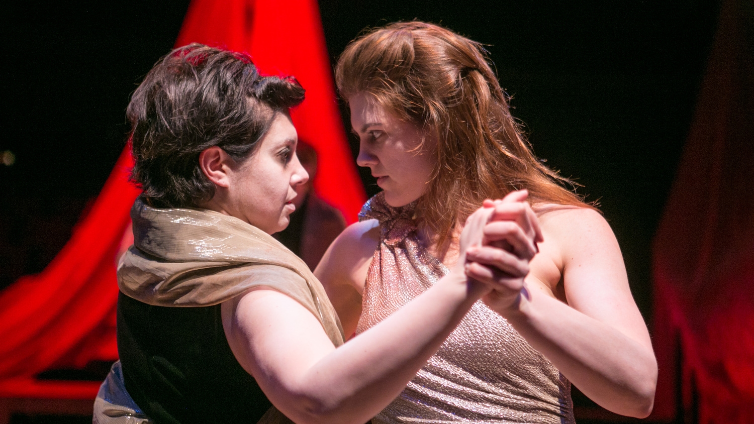 The Overlook'd Hotel: very still and hard to see,</em> reviewed.