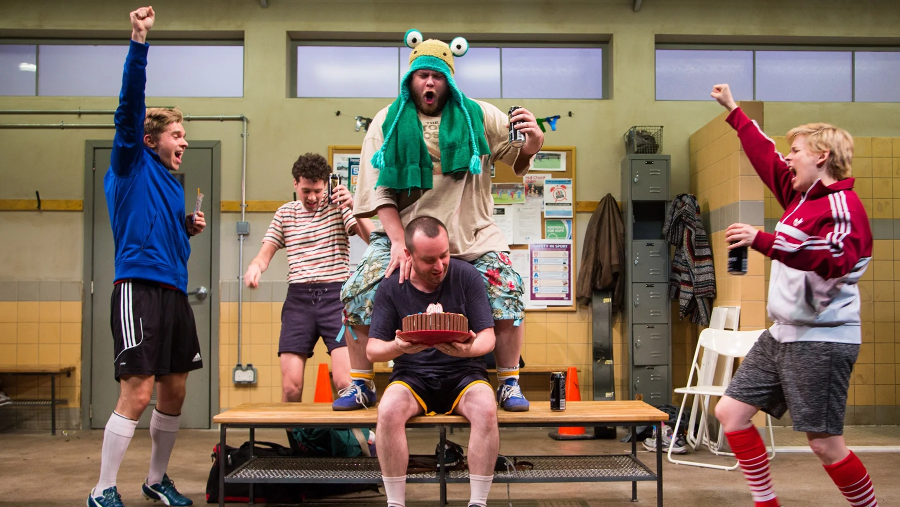 The Play's the Thing, the Thing, and the Other Thing: The Blood Quilt, Jumpers for Goalposts,</em> and Rosencrantz and Guildenstern Are Dead,</em> reviewed.