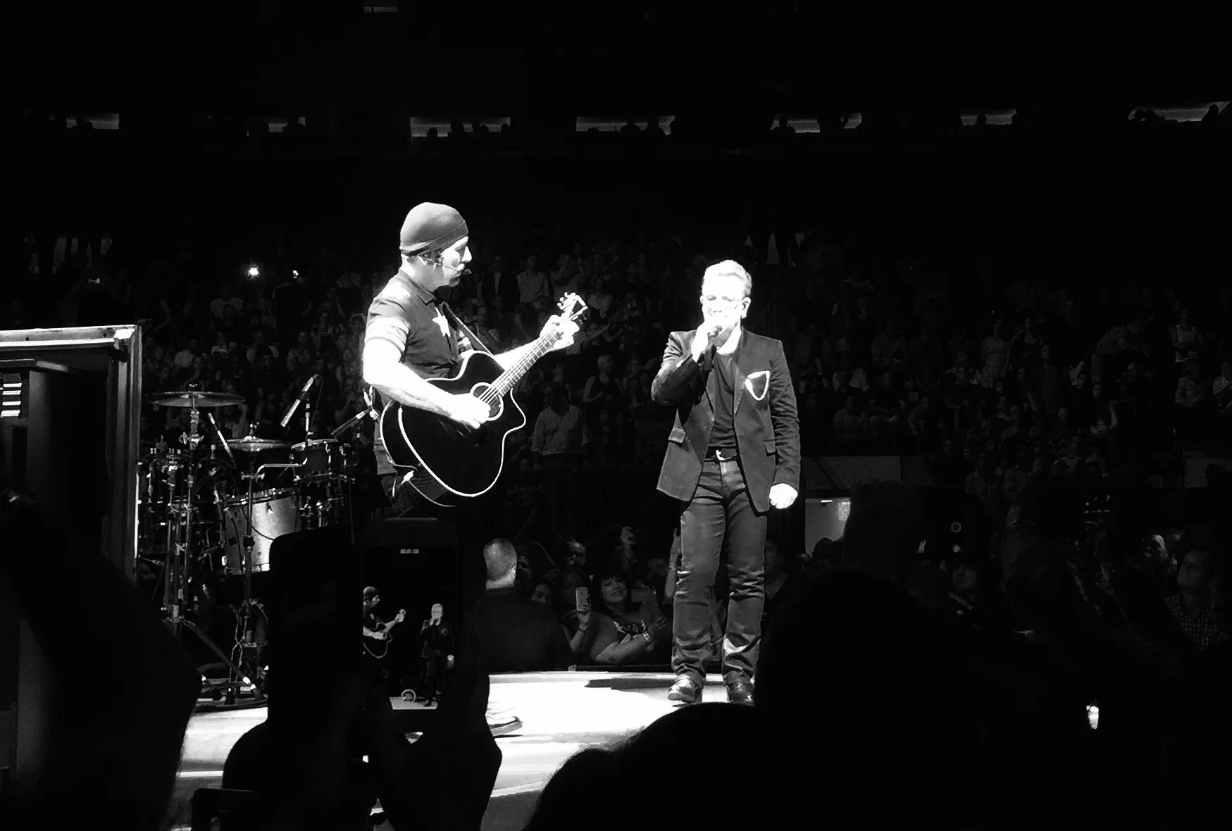The Edge and Bono play "Satellite of Love" at MSG, July 30, 2015.