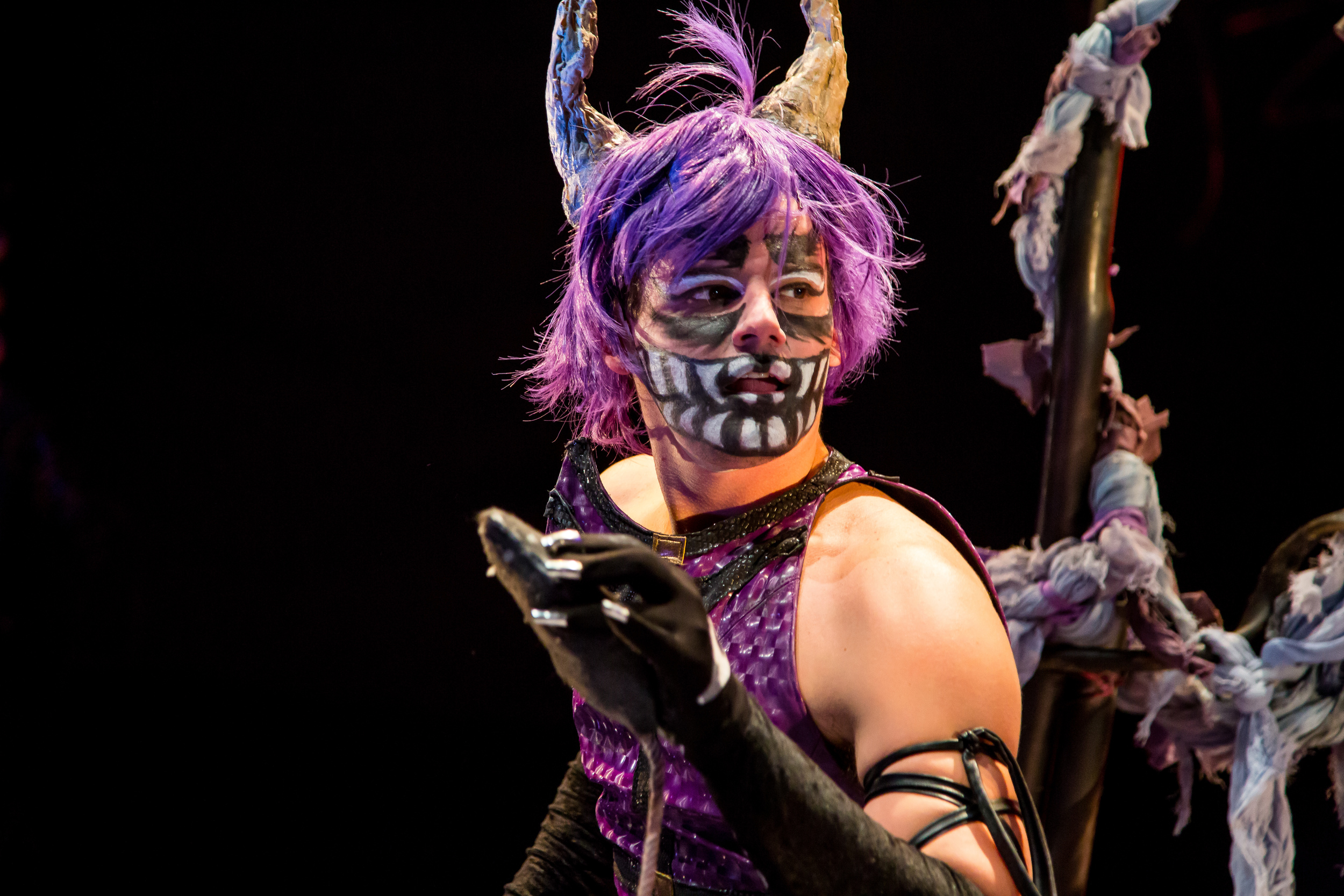  Alex Mills as the Cheshire Cat (Johnny Shryock) 