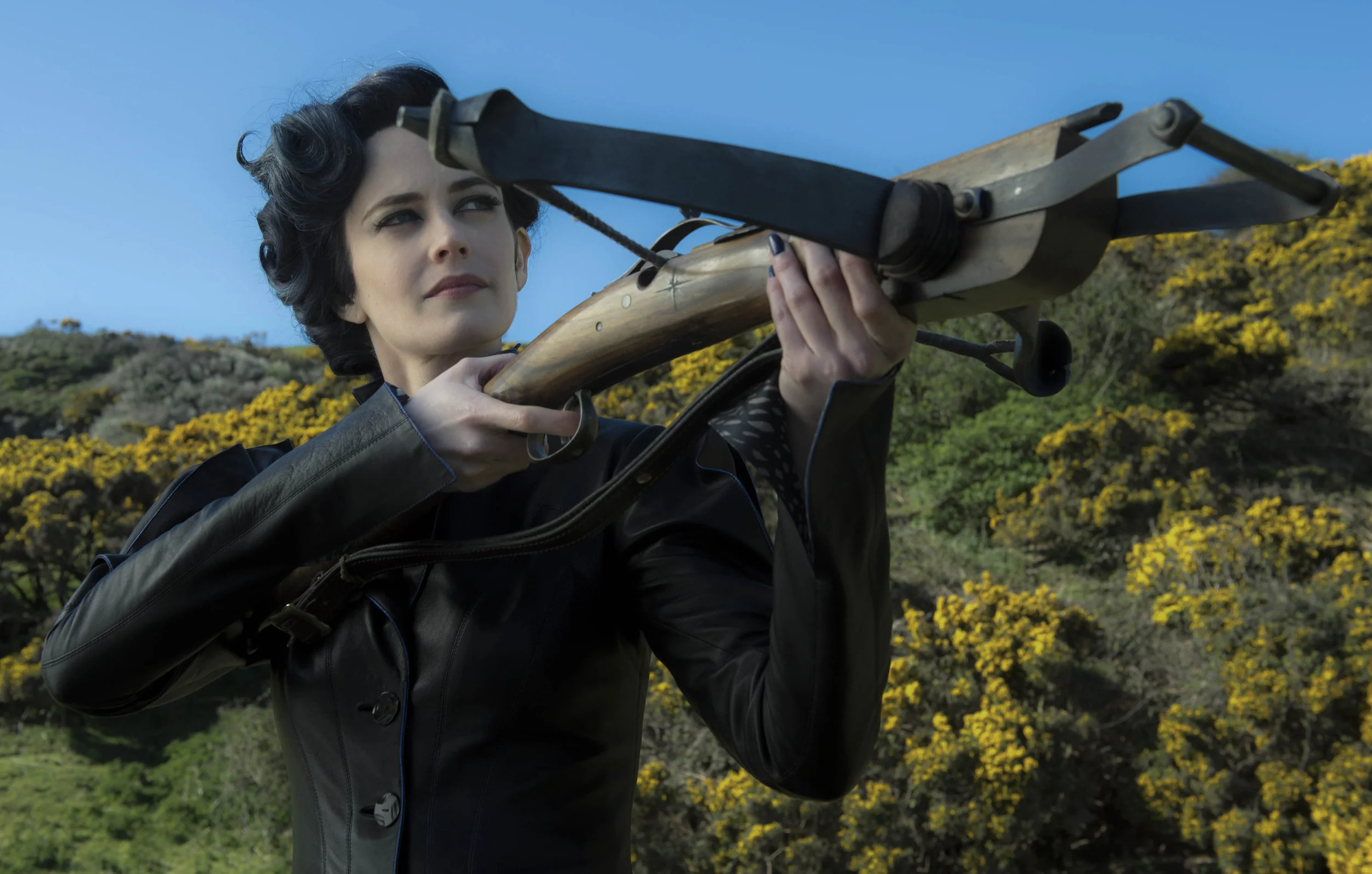Eva Green as Miss Peregrine (Jay Maidment / Twentieth Century Fox)
