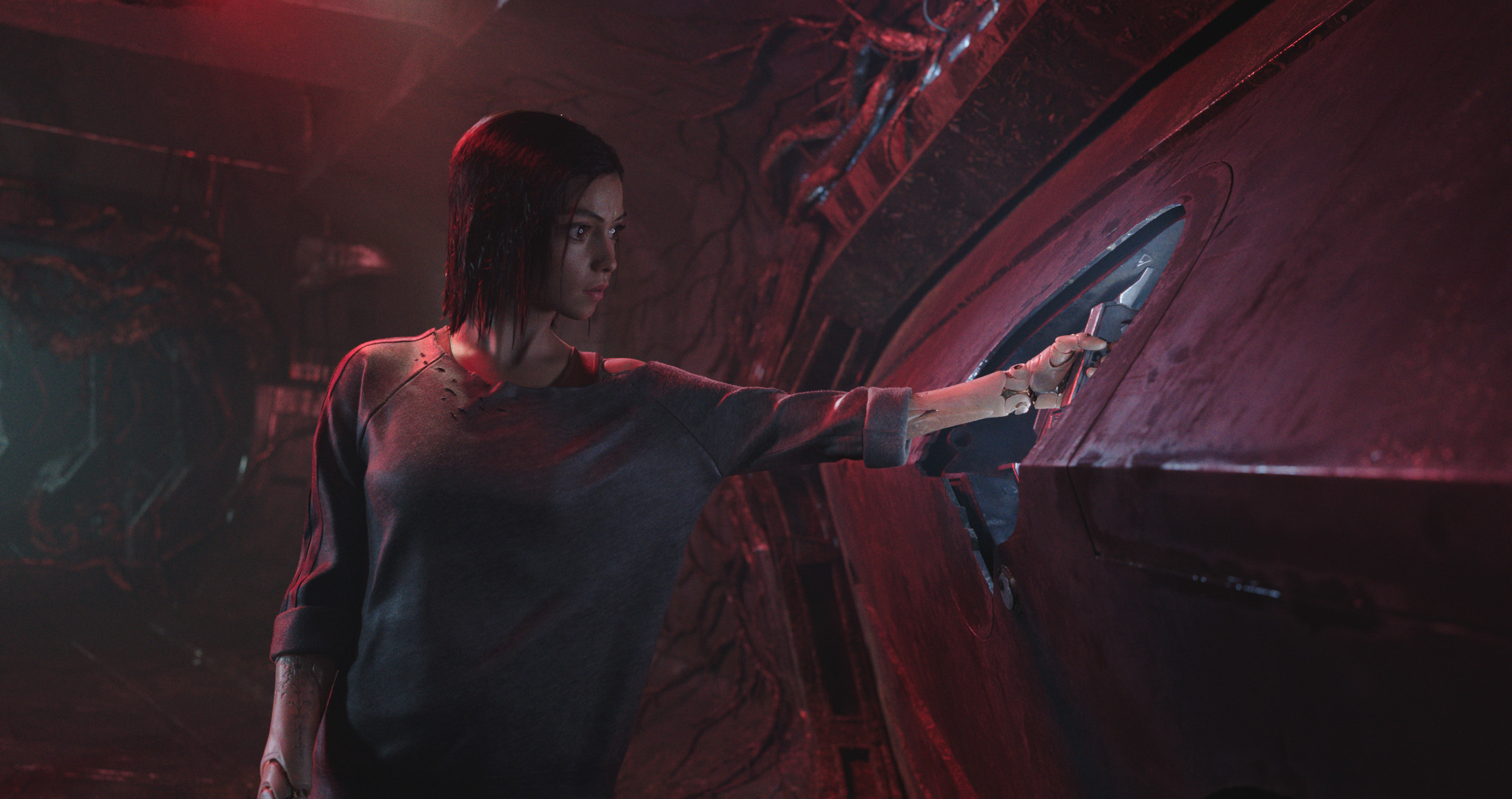 Rosa Salazar is Alita , an amnesiac cyborg super-soldier in the 26th century. (Twentieth Century Fox)