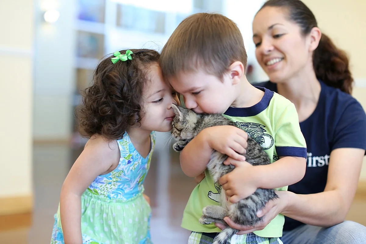 heavenmcarthur-humane-society-silicon-valley-calendar-2014-web_0046.jpg