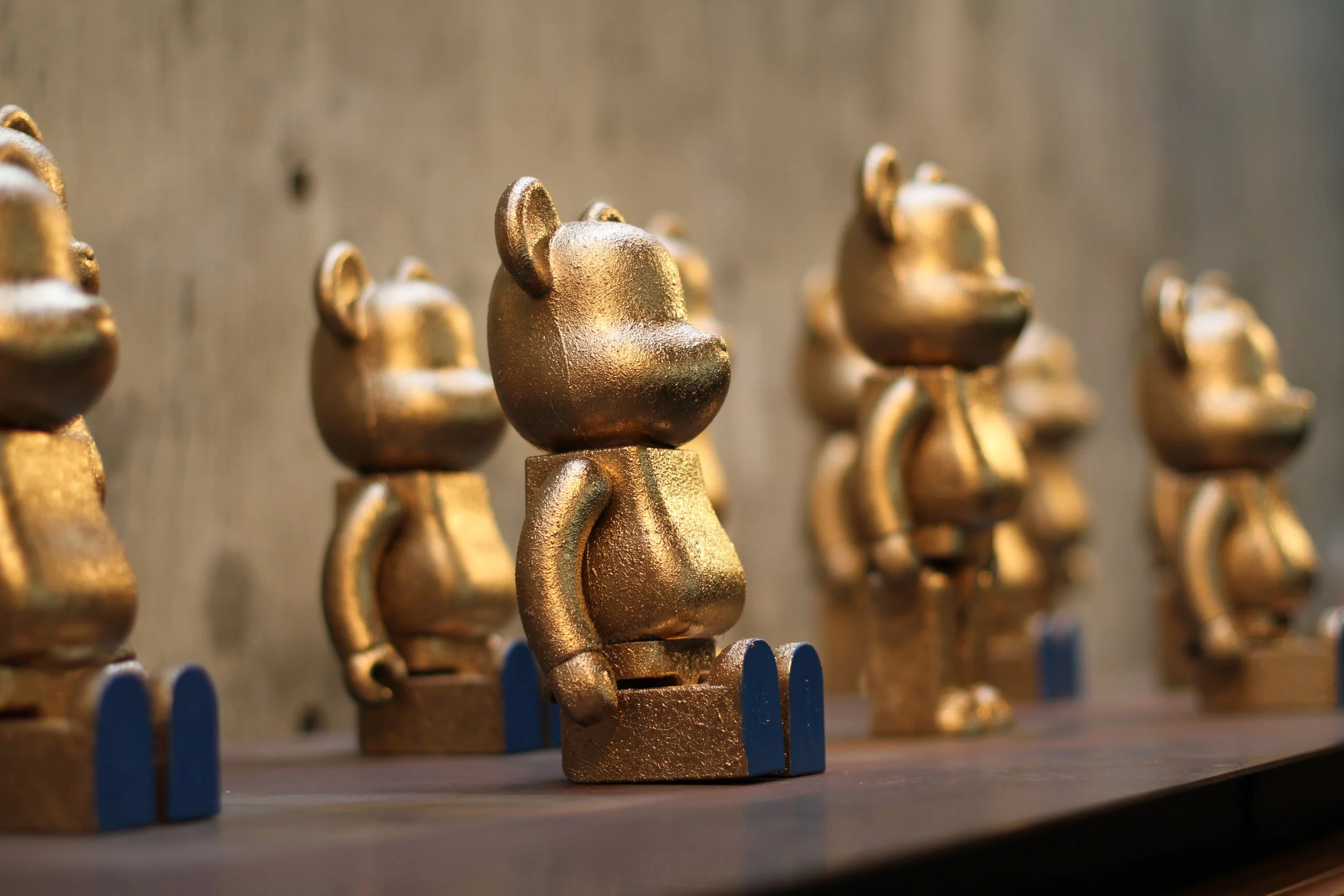 austen-segal-armee-of-bears-3.JPG