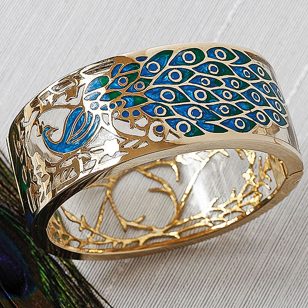 peacock cuff smithsonian.jpg