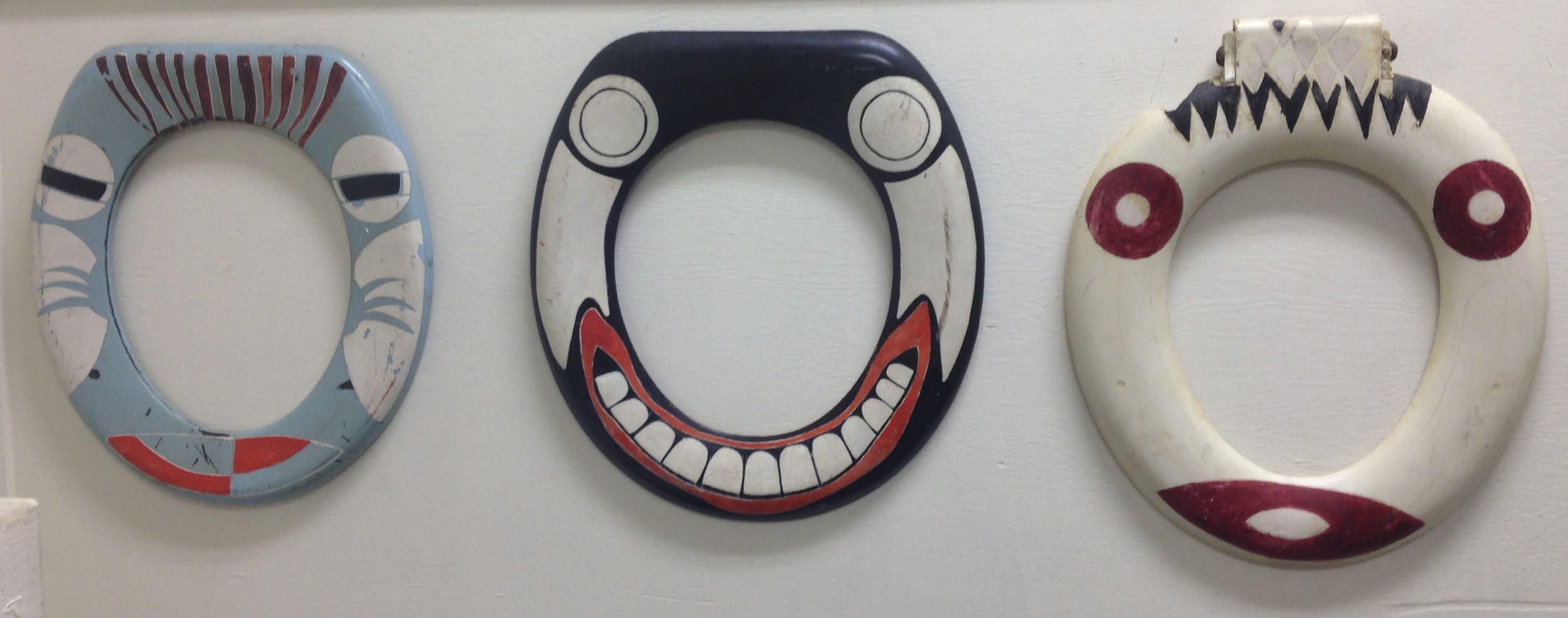 Lois Wilson decorative toilet seats. I want one!