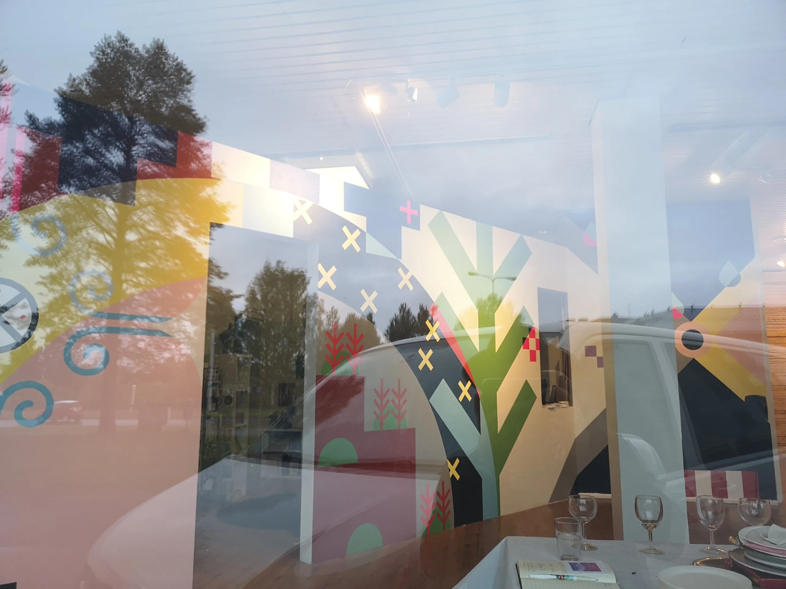 APUKNAJIT 1908 2019 Gallery Napa, Rovaniemi, Lapland, Finland Materials: Acylic paint on wall Dimensions: 25’x9’