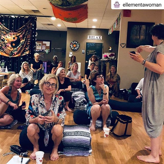 Super Fun! Doing the 'Duck Race' 🦆 🤩🎉 #Repost @ellementawoman
• • • • •
From Day 3 of the #cannabisbooktour. Ellementa Jersey Shore in Atlantic Highlands last night@was held in a magical space @selflessloveyoga. So many good questions were asked of authors @drjunechin and @alizasherman. Everyone enjoyed treats from @vital_leaf and tea from @geovanacbd. Giveaways from @strainprint @erbannastyle @selflessloveyoga plus a copy of “Cannabis and CBD for Health and Wellness.” #book #cannabisbook #cannabis #booktour #author #cbd #sisterhood #gathering #health #wellness #heal