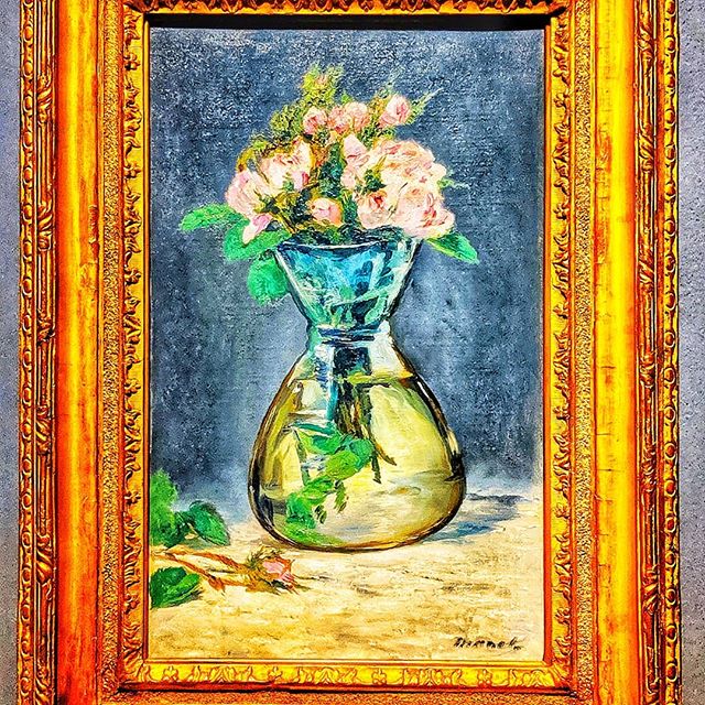 ✨
#manet 🌞
👑#artforlife
#travelawesome 🌸
Mose Roses in a Vase. 1882