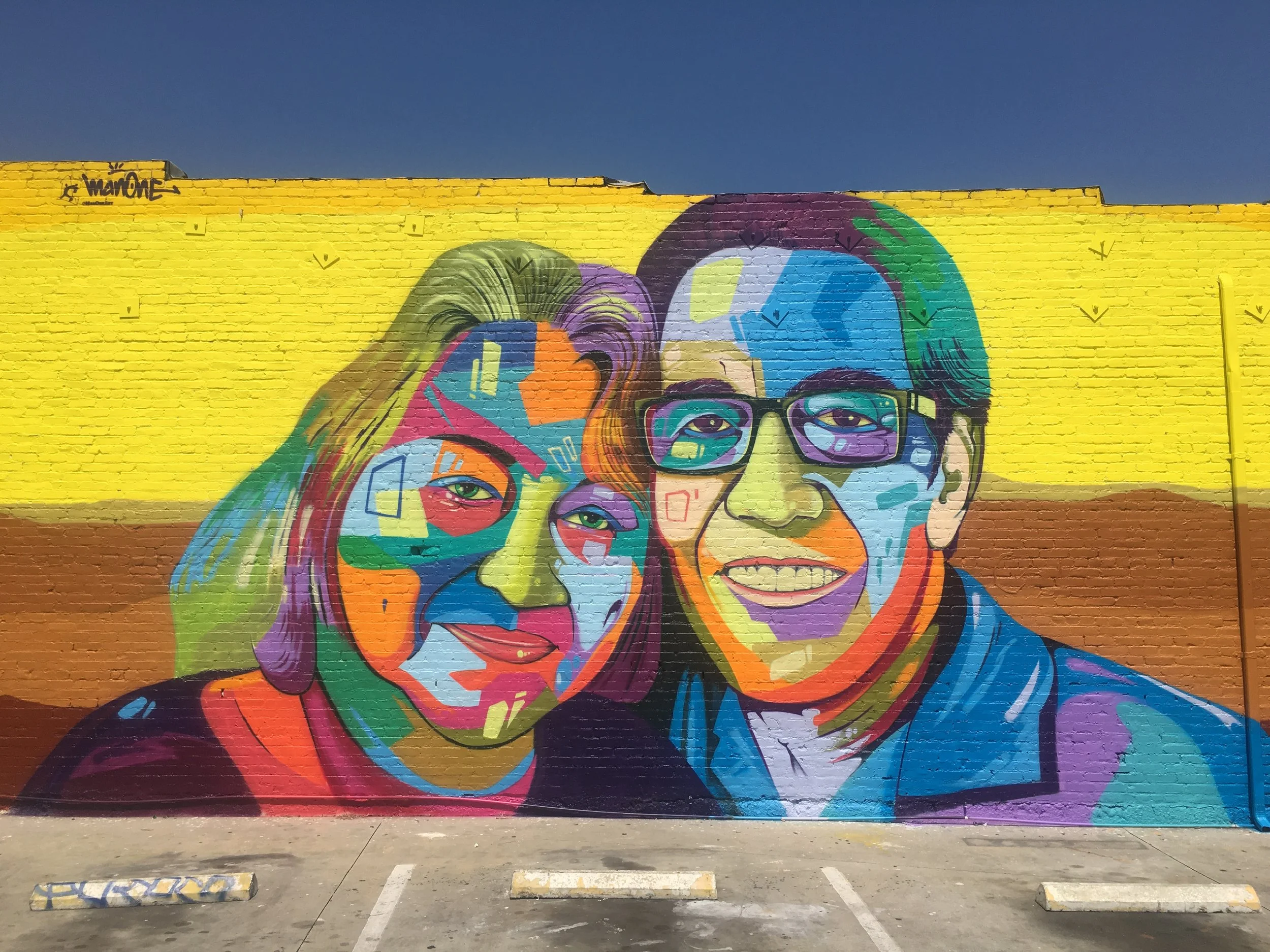 "Mamá y Papá" (Copy)