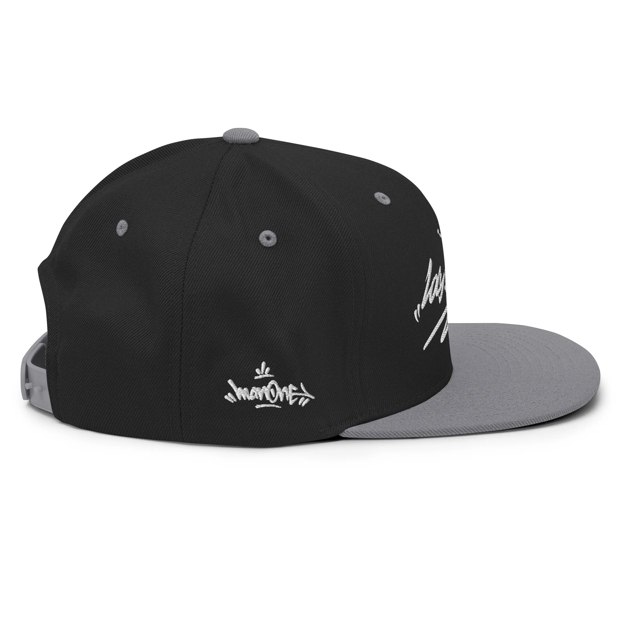 classic-snapback-black-silver-right-side-67b422ecf0516.jpg