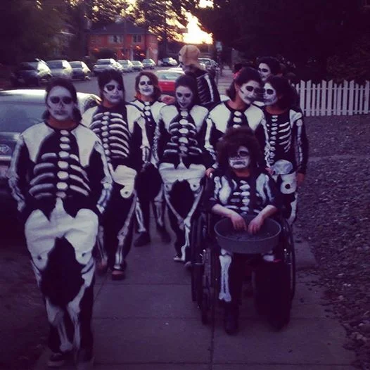   Calaveras del Monton, 2014,  Join the Imaginists for an evening of traditional  Calaveras .  Calaveras  are imaginary "obituaries" told by the dead to the living. Sometimes satirical, sometimes haunting or whimsical, these vignettes told in verse, 