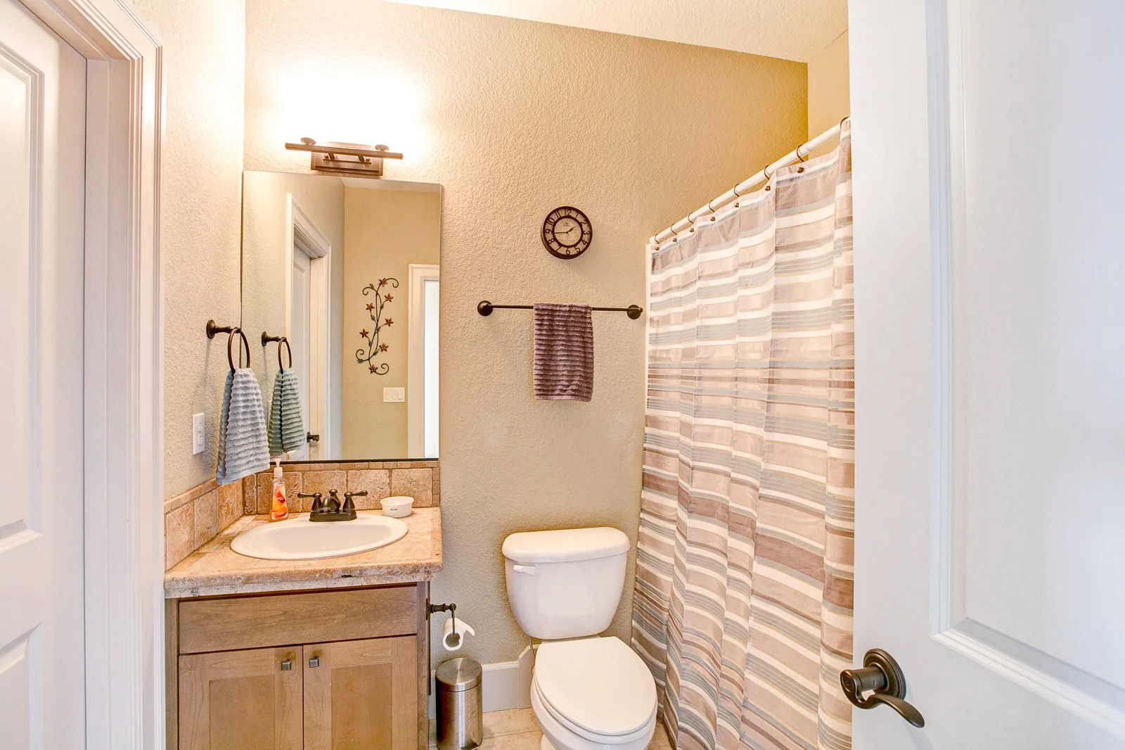 39_15149 SE St. Andrews Ct., Happy Valley_8473.jpg