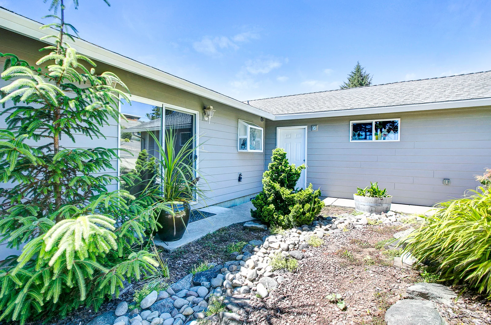 05_3431 NE Johns Loop, Lincoln City_1412.jpg