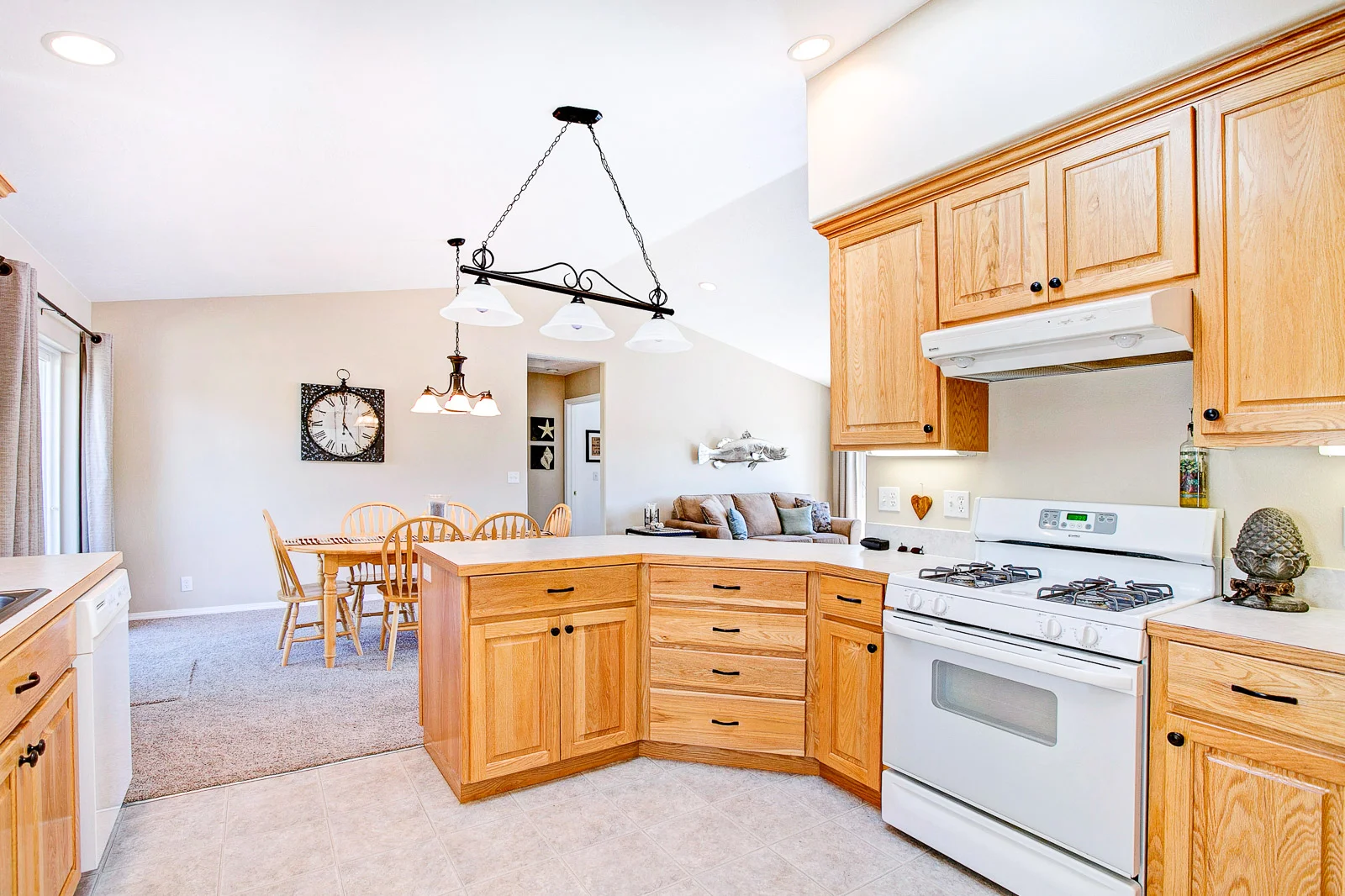 14_3431 NE Johns Loop, Lincoln City_1467.jpg