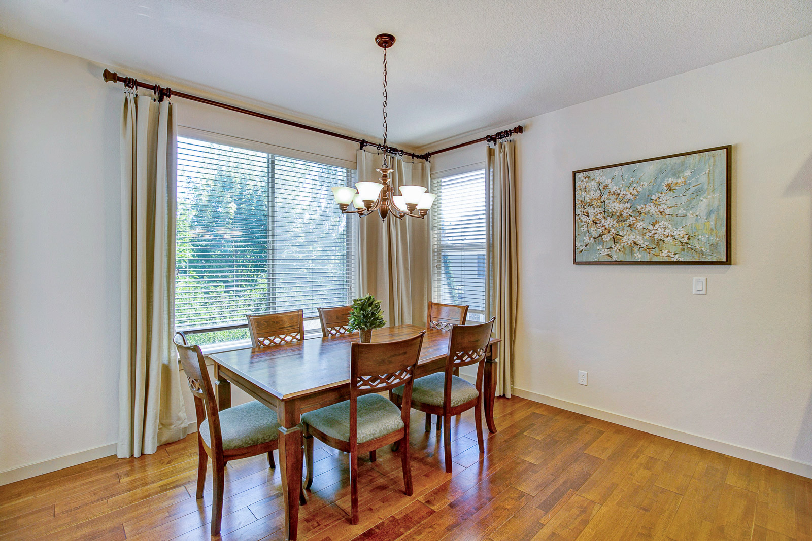 16_2574 NW Parnell Terrace_1309.jpg