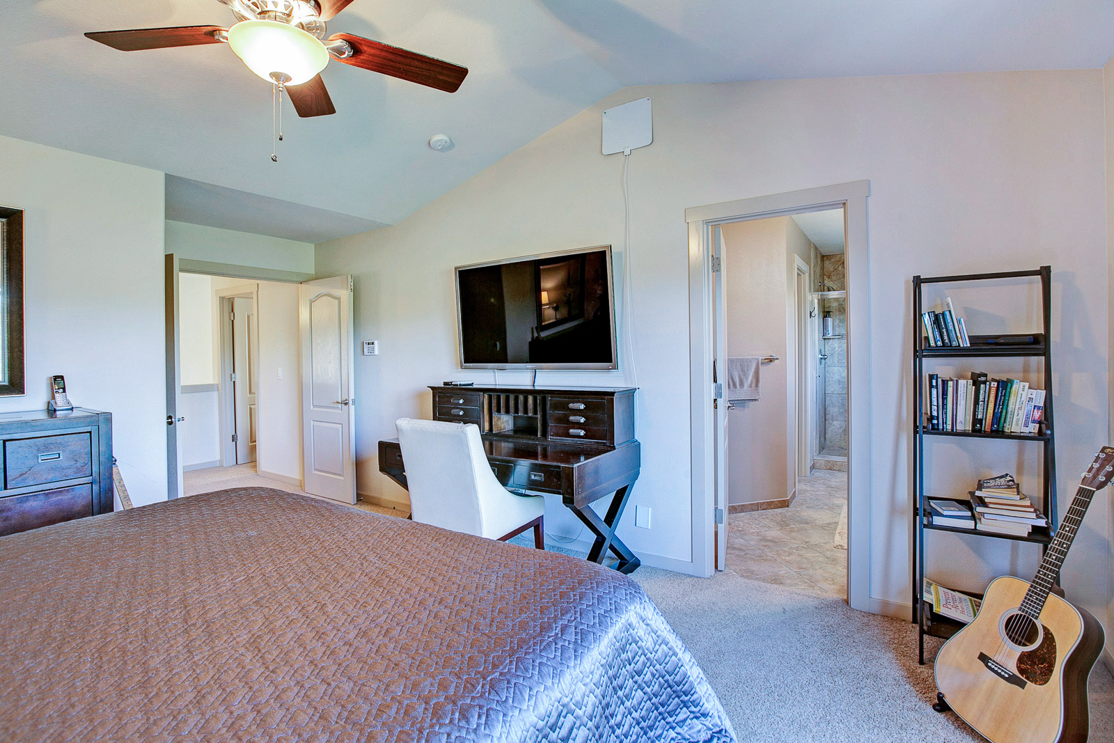 21_2574 NW Parnell Terrace_1339.jpg