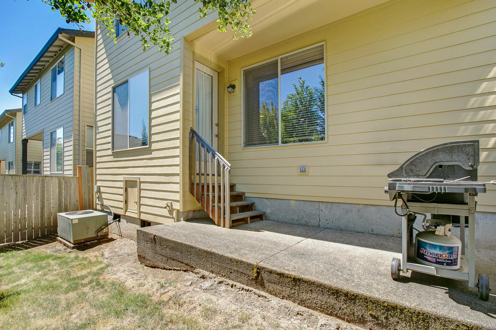 34_2574 NW Parnell Terrace_1409.jpg