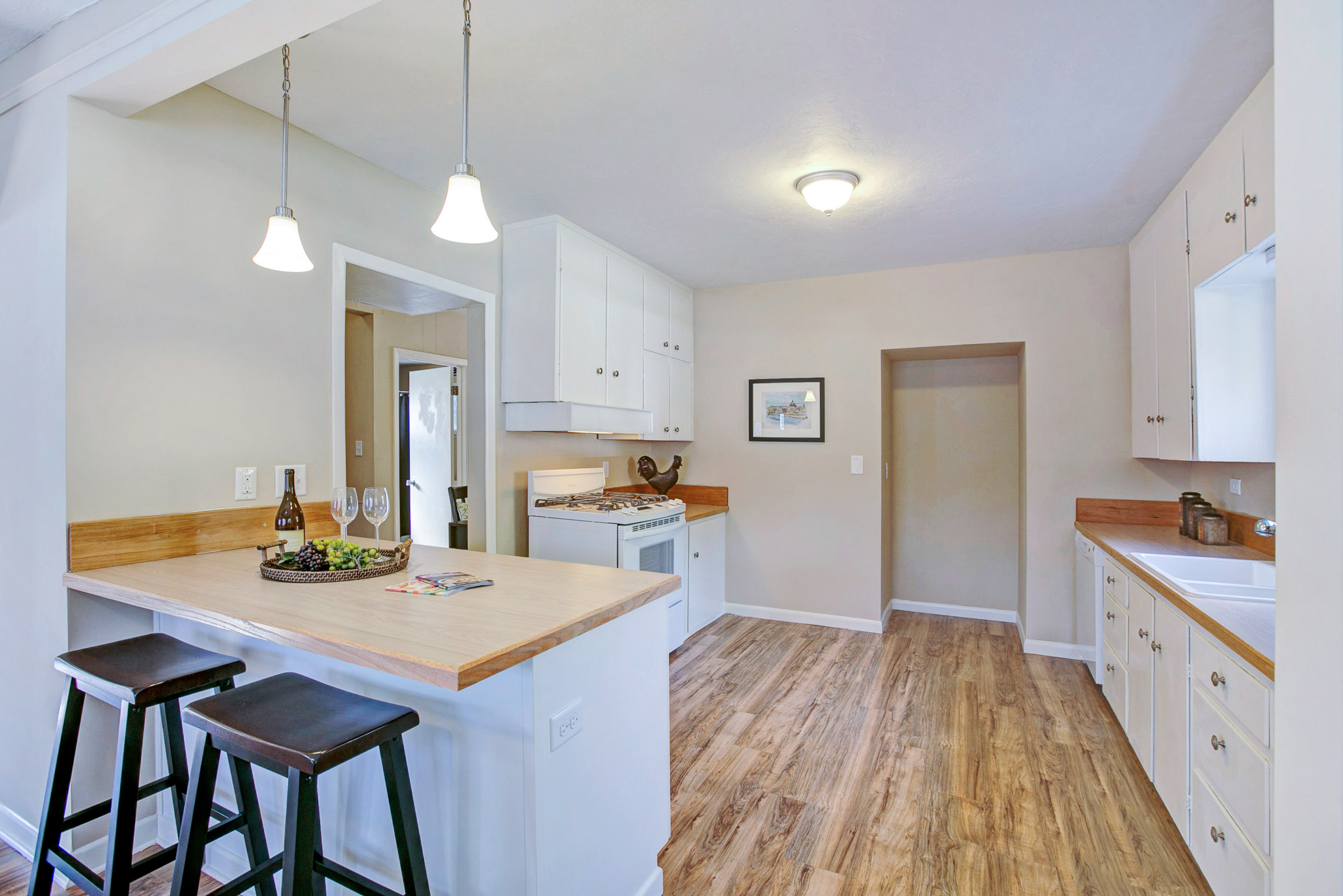 12_321 24th St. SE, Salem_0908.jpg