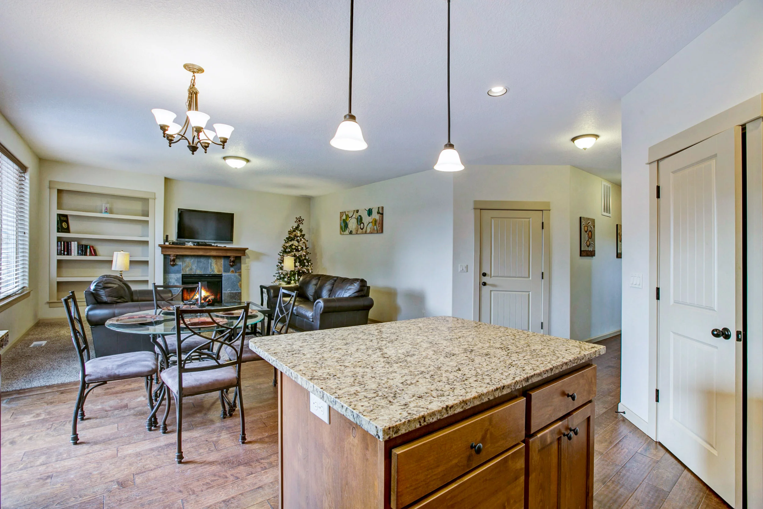 20_16274 Hunter Ave., Oregon City_8447.jpg