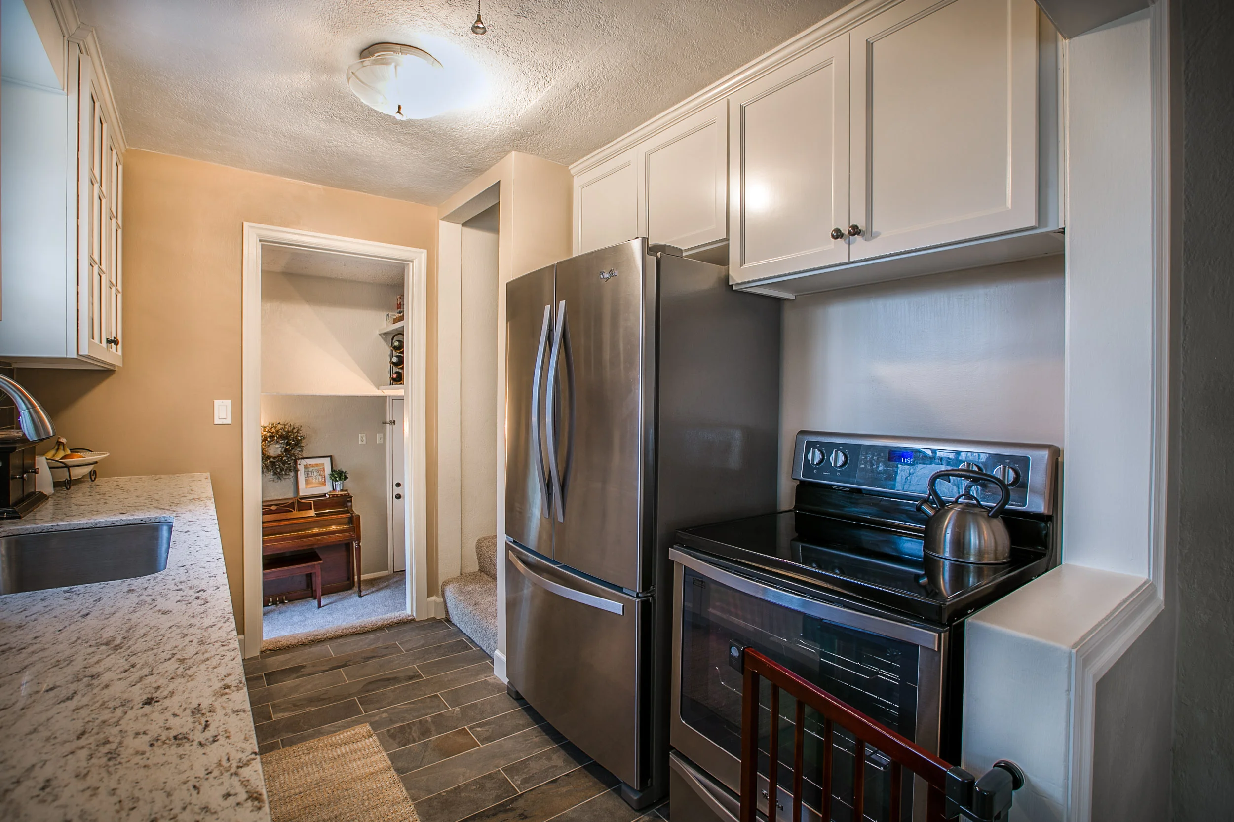 17_18858 Upper Midhill Dr. West LInn_4.jpg