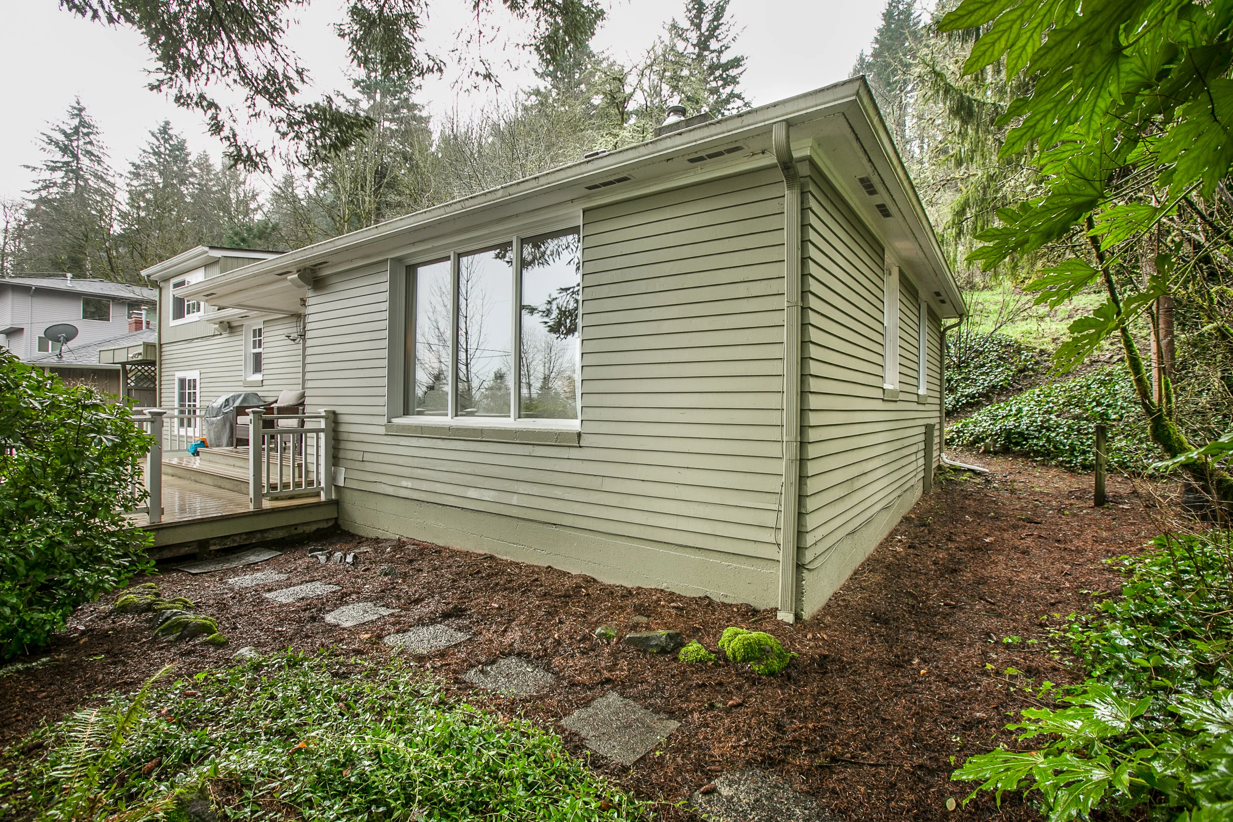 42_18858 Upper Midhill Dr. West LInn_4.jpg