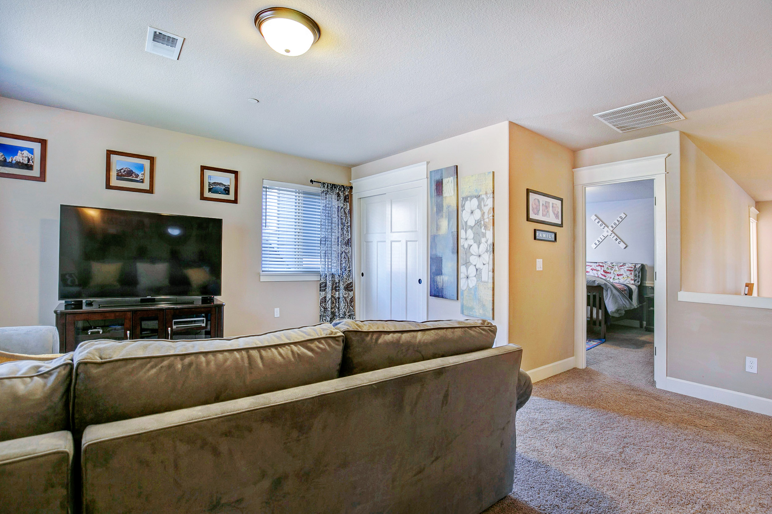 041_15444 SW Arlington Ter Tigard_MG_3756.jpg